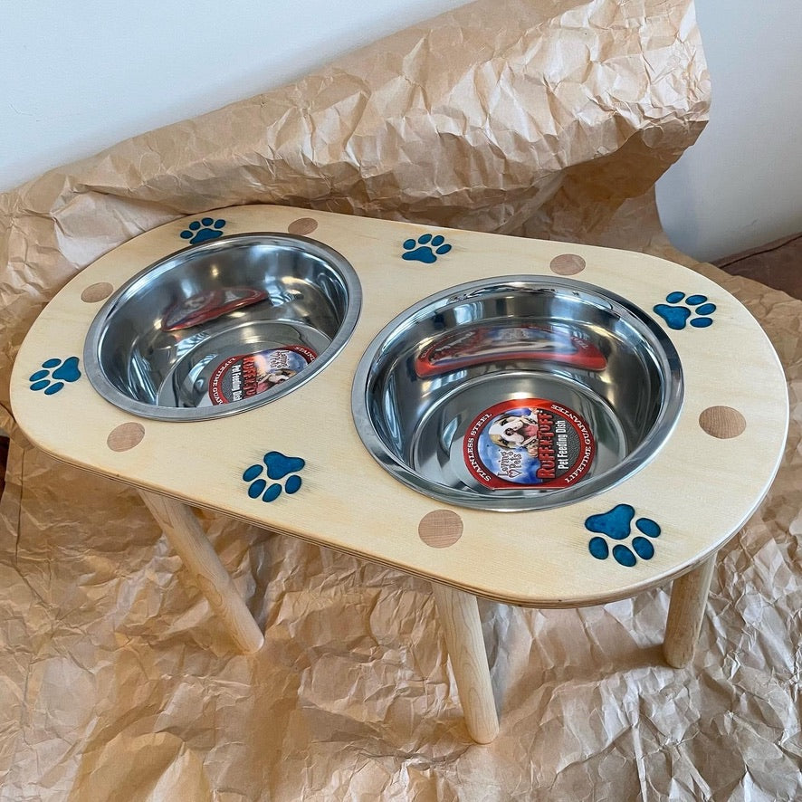 Baltic Birch 2 qt Double Feeder Paw Inlay 12"